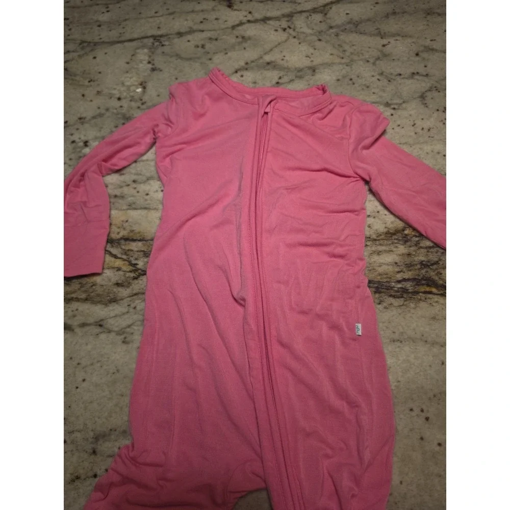 Posh Peanut Etta Fitted Convertible One-Piece Pajamas 18-24m hot‎ pink